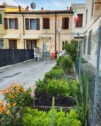 Casa indipendente 50 mq con corte Copparo centro