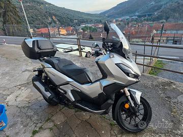 Honda ADV 350 (2023) - Pari al nuovo - Tagliandato