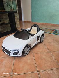 Macchina elettrica Audi R8