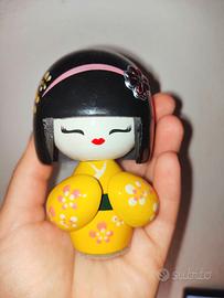 Kokeshi bambola giapponese