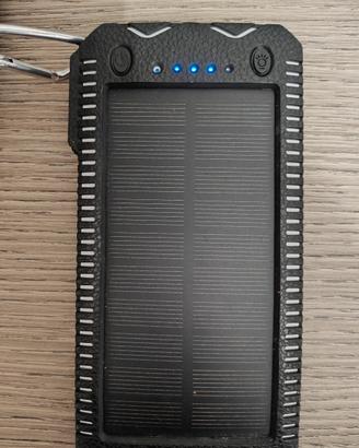 POWER BANK RICARICA SOLARE