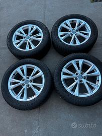 Cerchi completi di pneumati audi Q3 R18 235/55 r18
