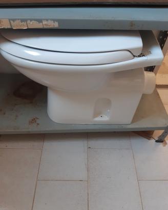 Wc trituratore salvaspazio