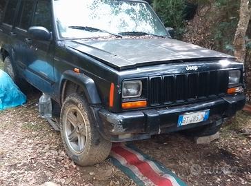 JEEP Cherokee - 2001