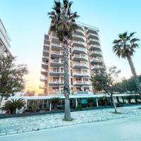 A796 - Fronte mare - 6 posti letto