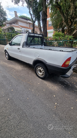 Fiat strada pic up