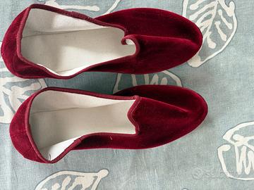 pantofole veneziane in velluto bordeaux Abbigliamento e
