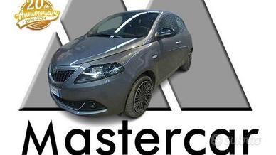 LANCIA Ypsilon neopatentati0 1.0 firefly hybrid