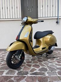 Vespa 300 gts