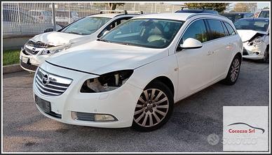OPEL Insignia A SW 2009 per ricambi