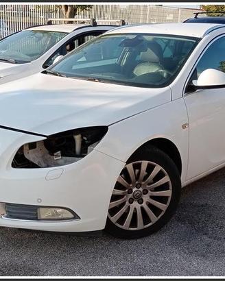 OPEL Insignia A SW 2009 per ricambi