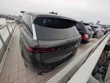 Range Rover sport nuova 0km 3.0 ibrida