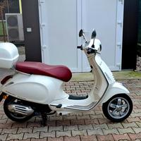 vespa primavera 150