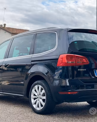 VW Sharan 7 posti