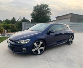 Volkswagen Scirocco 2.0 TSI 180CV R-LINE