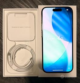 📱 iPhone 15 Pro 256GB — Titanio Nero — Come Nuovo
