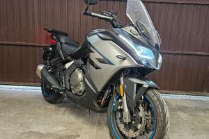 CFMoto 650GT