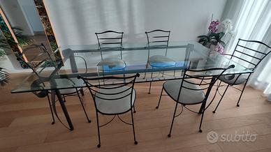 Tavolo e sedie in ferro battuto