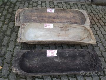 Tronchi scavati depoca per svariati usi