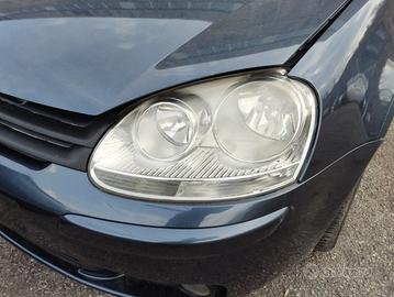 Proiettore sinistro VOLKSWAGEN GOLF 5 del 2005