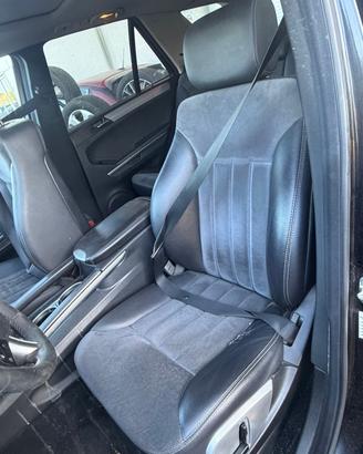 TAPPEZZERIA MERCEDES ML W164 320 CDI