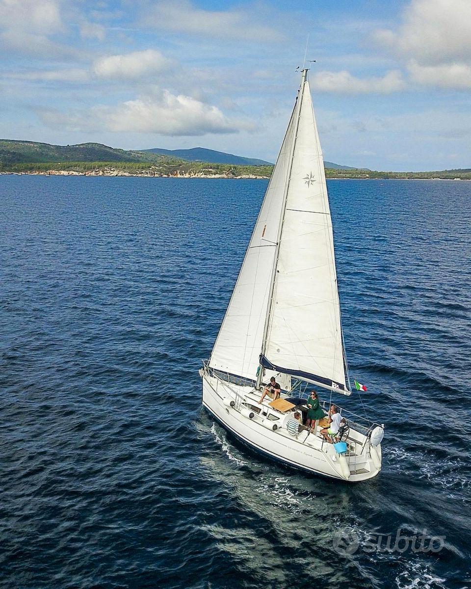 SUN ODYSSEY 32 (JEANNEAU) — View photo 1