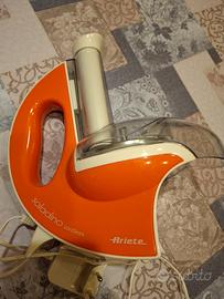 Tagliaverdure elettrico Ariete Saladino cordless