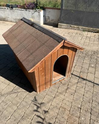 Cuccia in legno