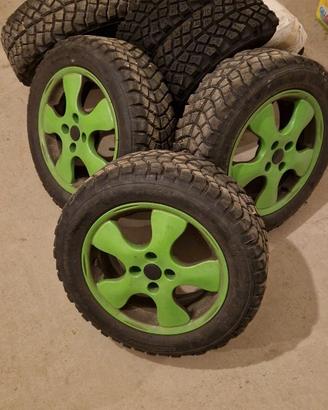 Gomme tassellate con cerchi 175/65R15 panda 319