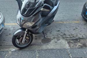 X9 piaggio 200