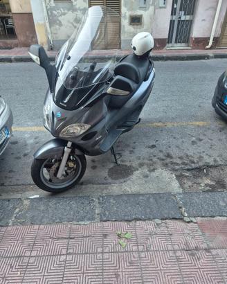 X9 piaggio 200