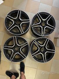 Cerchi mercedes classe A B CLA GLA RAGGIO 18 amg