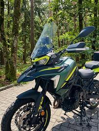 Cupolino maggiorato Benelli 702 NUOVO