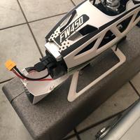 Elicottero a motore elettrico