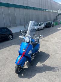 Vespa 250 Gts