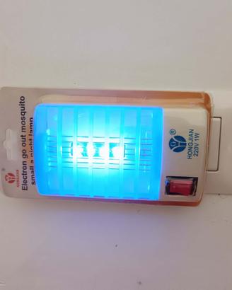 Lampada UV per zanzare e insetti