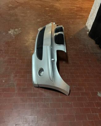 Paraurti anteriore bmw serie 1 grigio