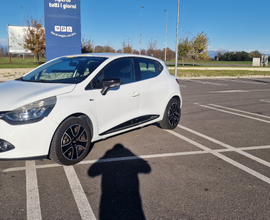 Renault clio 12.2015 euro6b soli 132.000 km