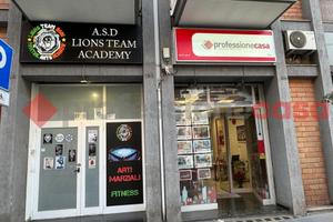 Bari-Libertà ( Locale uso palestra )