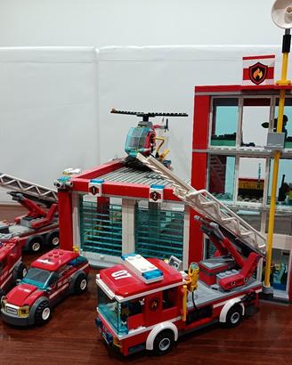 LEGO 60004 Caserma dei pompieri