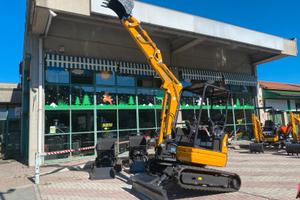 Miniescavatore Kato HD 27 V5 Tettuccio Pronta Cons