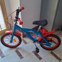 bici spider man