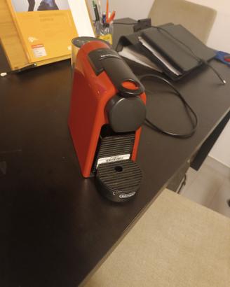 Macchina da caffè Nespresso Essenza Mini De'Longhi