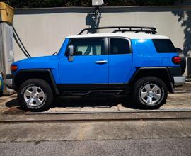TOYOTA FJ Cruiser- 2006
