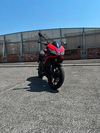 aprilia tuono 125