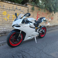Ducati 899 Panigale V2
