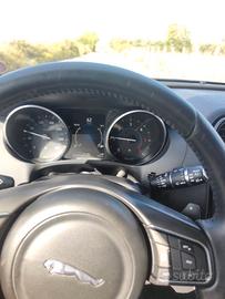 Jaguar F-Pace. Anno 2017. Prestige. 2.0. da 190 cv