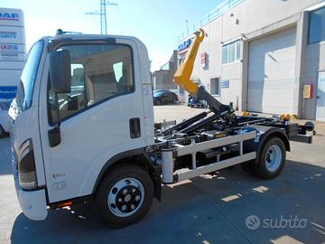 ISUZU M30 (75 q.li) - SCARRABILE PALFINGER