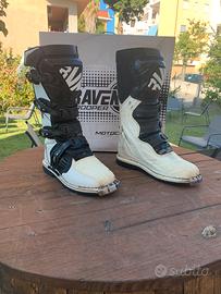 Stivali raven taglia 40