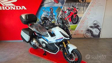 Honda X-ADV 750 Special Edition Travel
